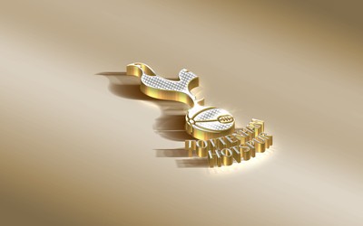 熊猫体育热评-丹麦队球员女友团抢镜