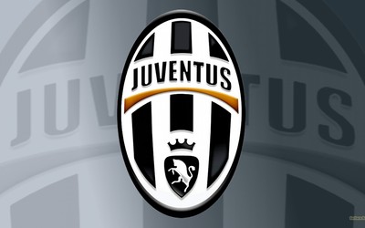 熊猫体育独家-克瓦拉茨赫利亚训练中加练射门